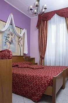La Bussola מלון 3*