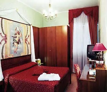 La Bussola Hotel